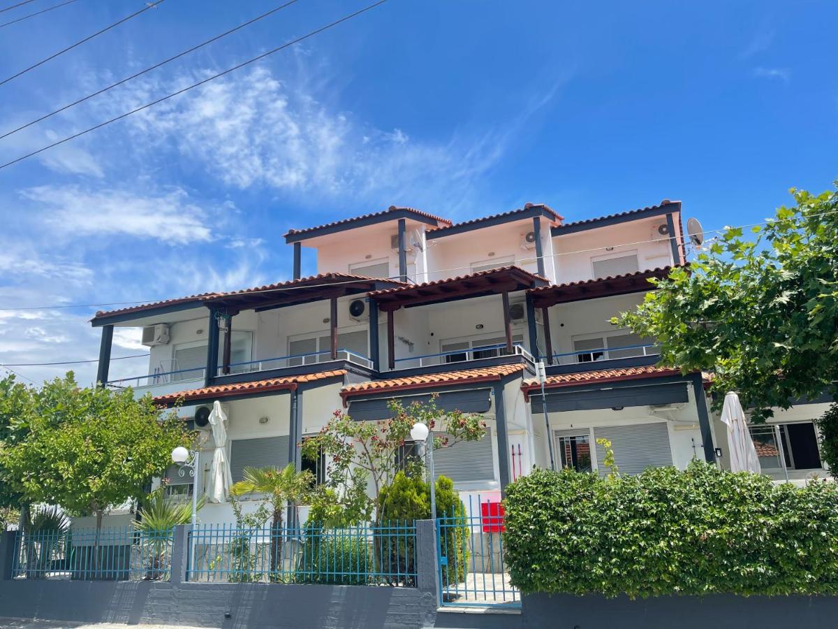 Artemis Hotel Apartments 克拉默特 外观 照片